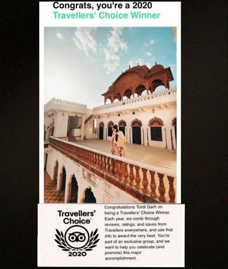 Tordi Garh Hotel Malpura  ภายนอก รูปภาพ