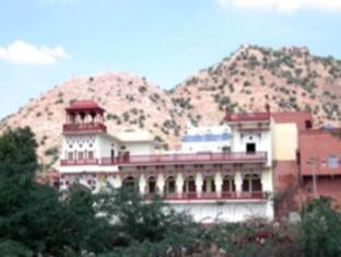 Tordi Garh Hotel Malpura  ภายนอก รูปภาพ